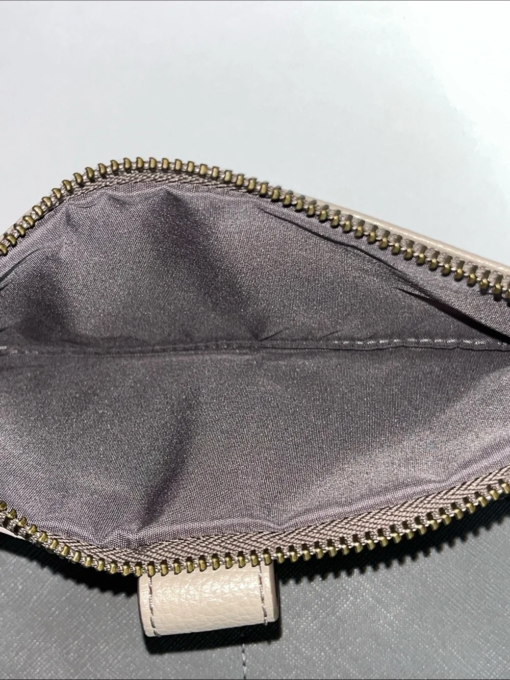 Fossil Taupe Leather Zip Continental Wallet